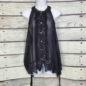 BKE Boutique Black Sheer Lace Trim High-Low Sleeveless Blouse – Size L